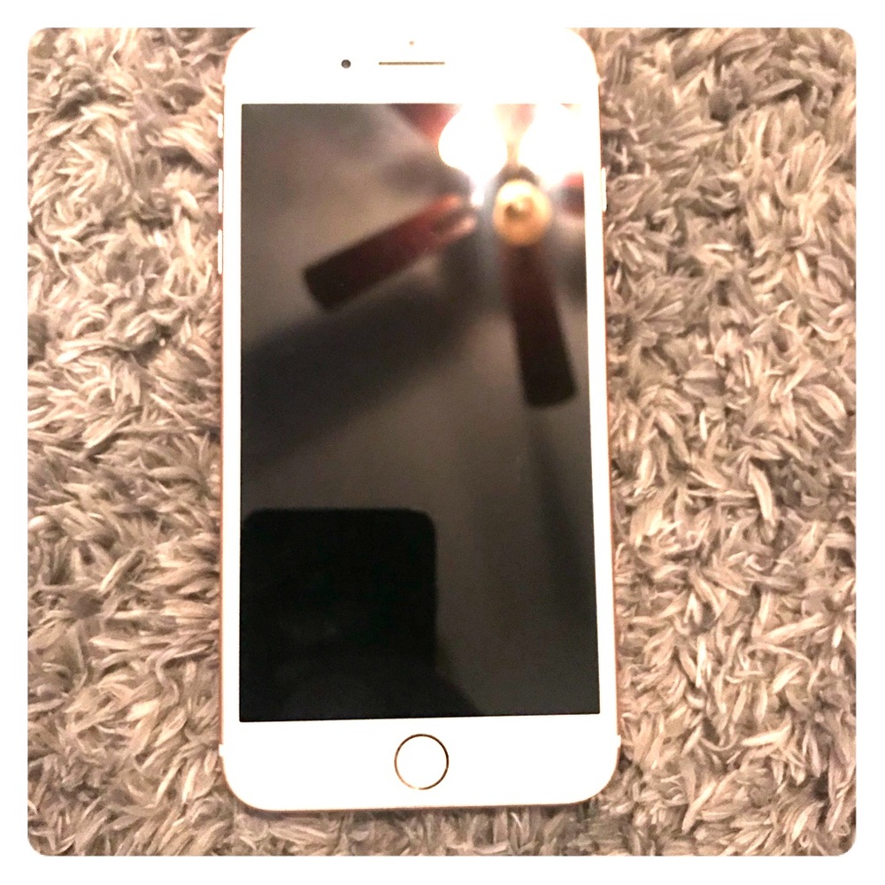 iPhone 7Plus 🌹Gold